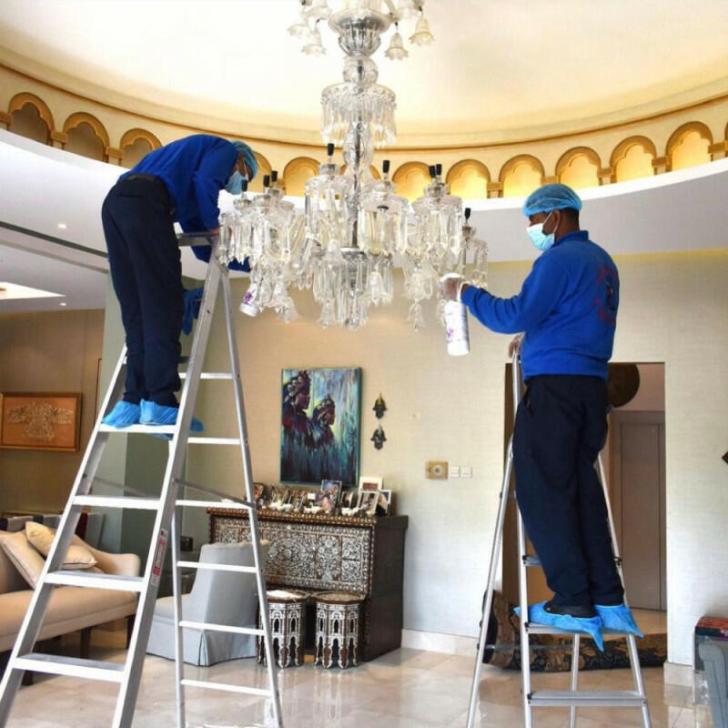 شركة تنظيف الثريات في ابوظبي باستخدام تقنيات حديثة